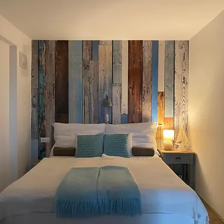 Bacchus - Borbarlang, Badacsony Apartmán *