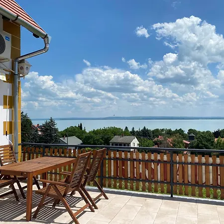 Bacchus - Borbarlang, Badacsony * Badacsonytomaj