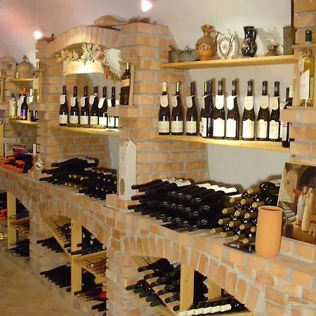 Bacchus - Borbarlang, Badacsony Badacsonytomaj