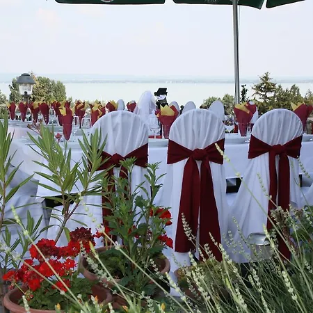 Bacchus - Borbarlang, Badacsony Apartmán Badacsonytomaj