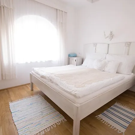 Bacchus - Borbarlang, Badacsony Διαμέρισμα Badacsonytomaj