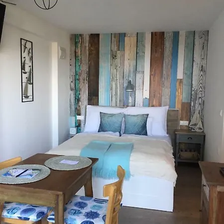 Bacchus - Borbarlang, Badacsony Apartment