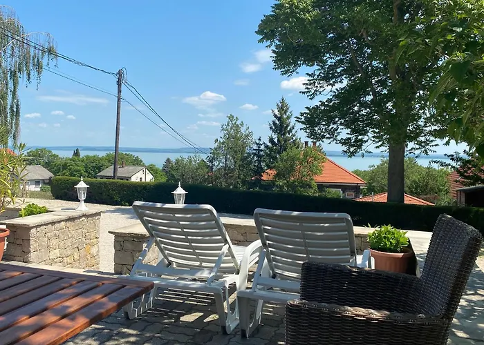 Bacchus - Borbarlang, Badacsony