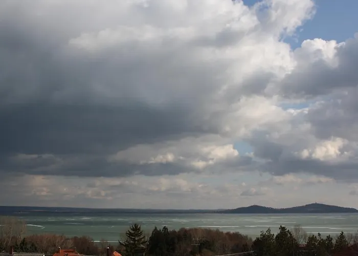 Bacchus - Borbarlang, Badacsony *