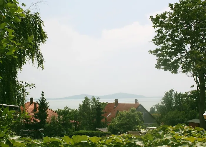 Bacchus - Borbarlang, Badacsony