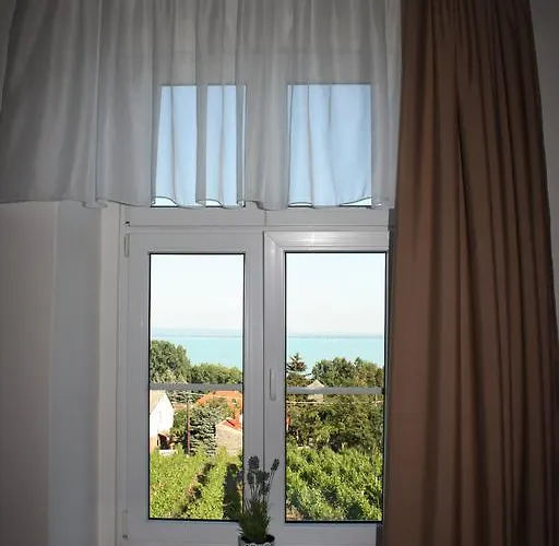 Bacchus - Borbarlang, Badacsony Badacsonytomaj