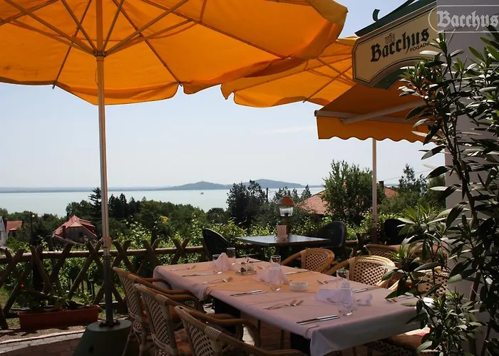 Апартаменты Bacchus - Borbarlang, Badacsony *